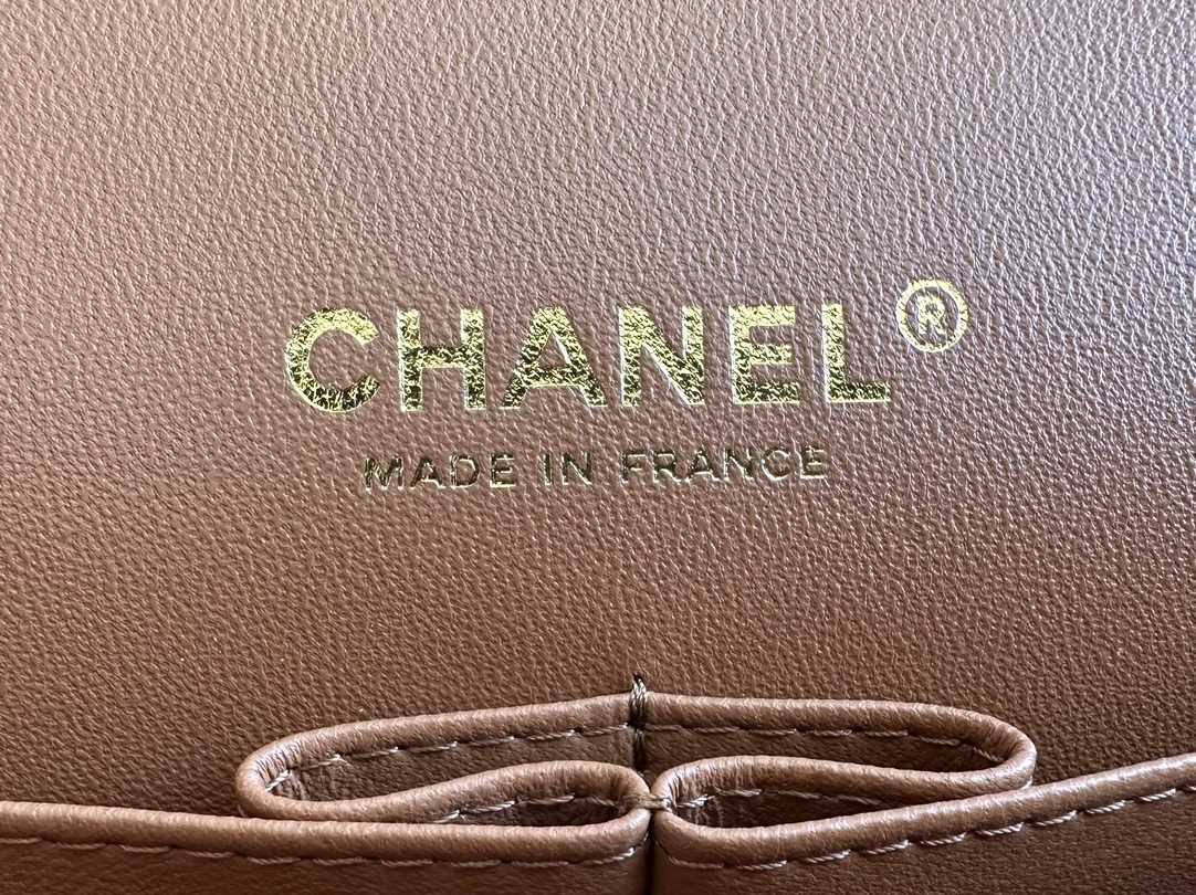 [TOP] CHANEL Classic Flap Bag  15.5*25.5*6.5cm -Brown & GHW