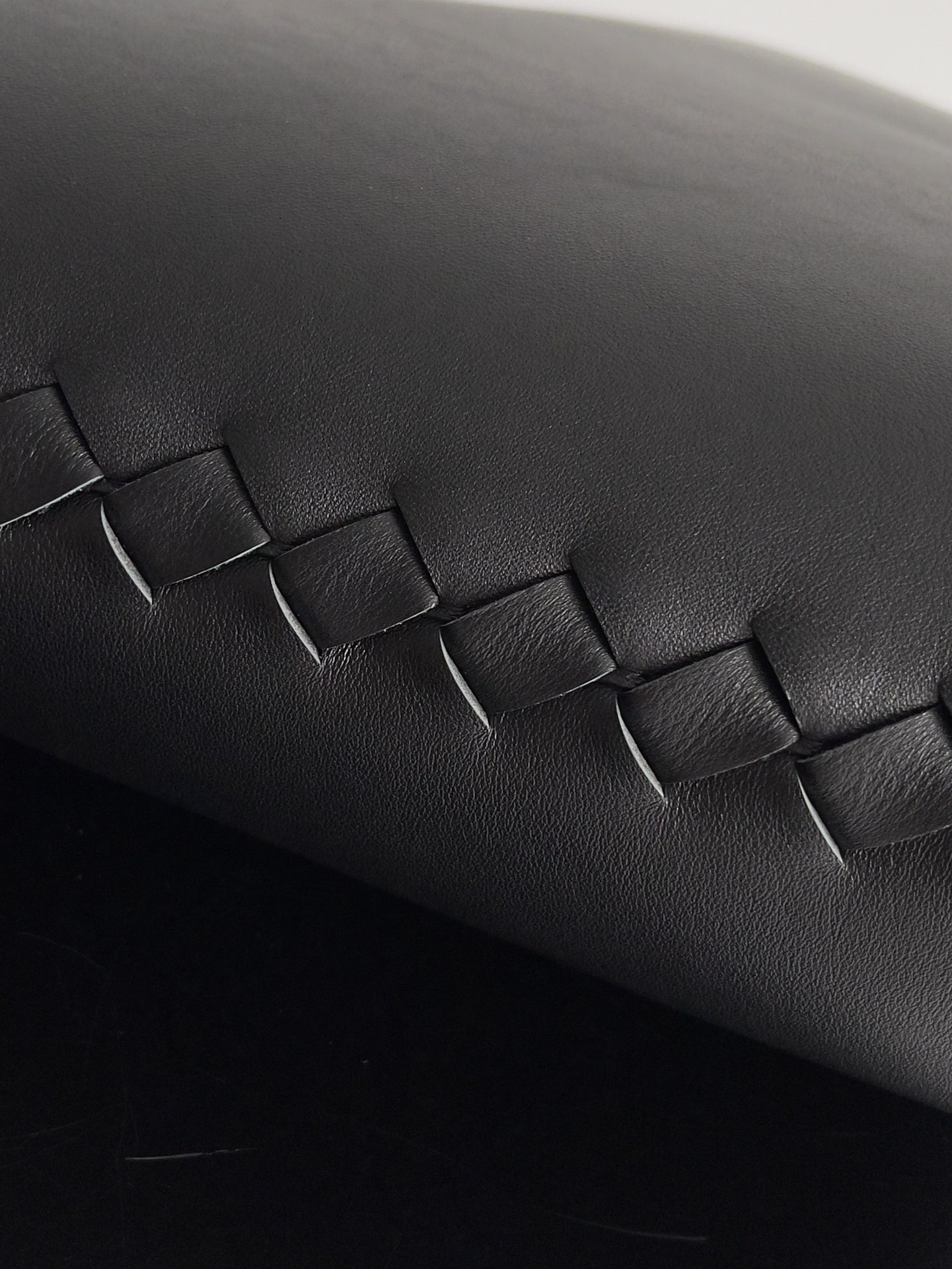 [TOP] Bottega Veneta BV Creek Tote Bag 32.5x16.5cm - Black