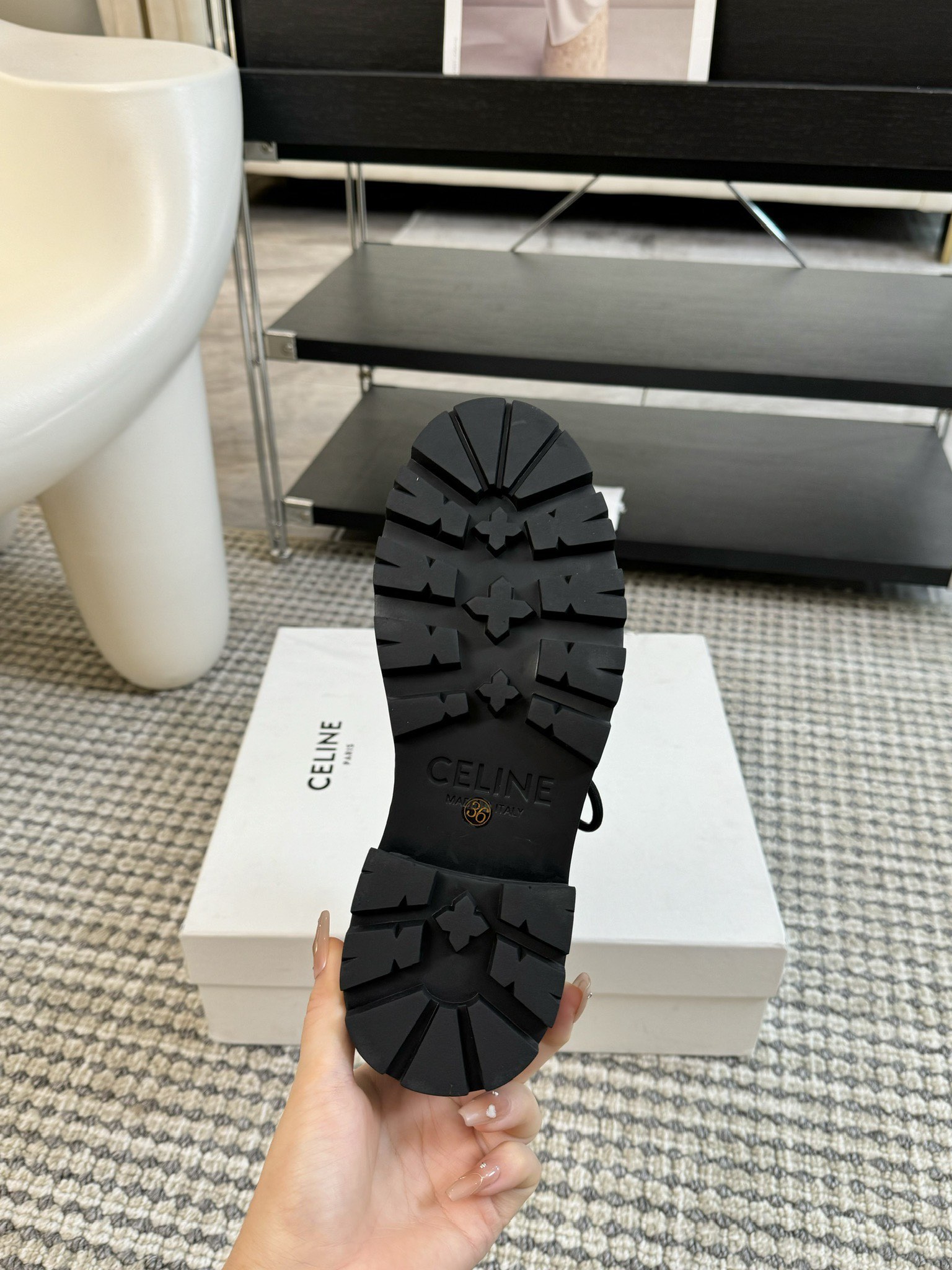 [TOP] CELINE Cowhide Leather Boots - Black