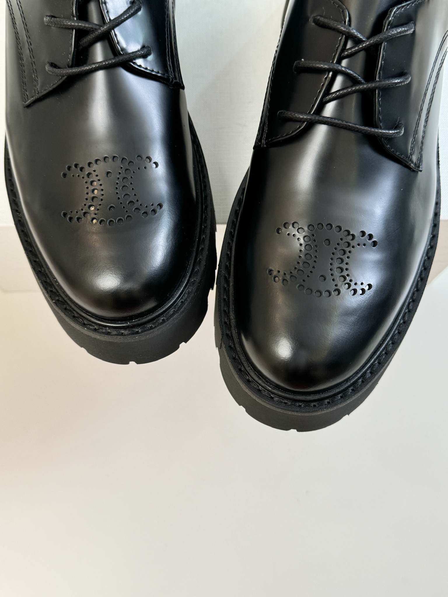 [TOP] CELINE Mary Jane Cowhide Leather Shoes - Black