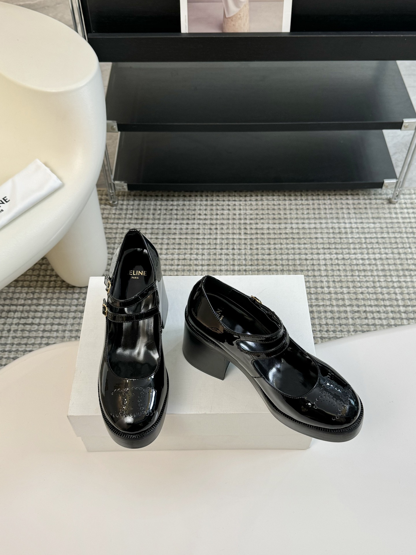 [TOP] CELINE Mary Jane Cowhide Patent Leather Shoes - 2 Color