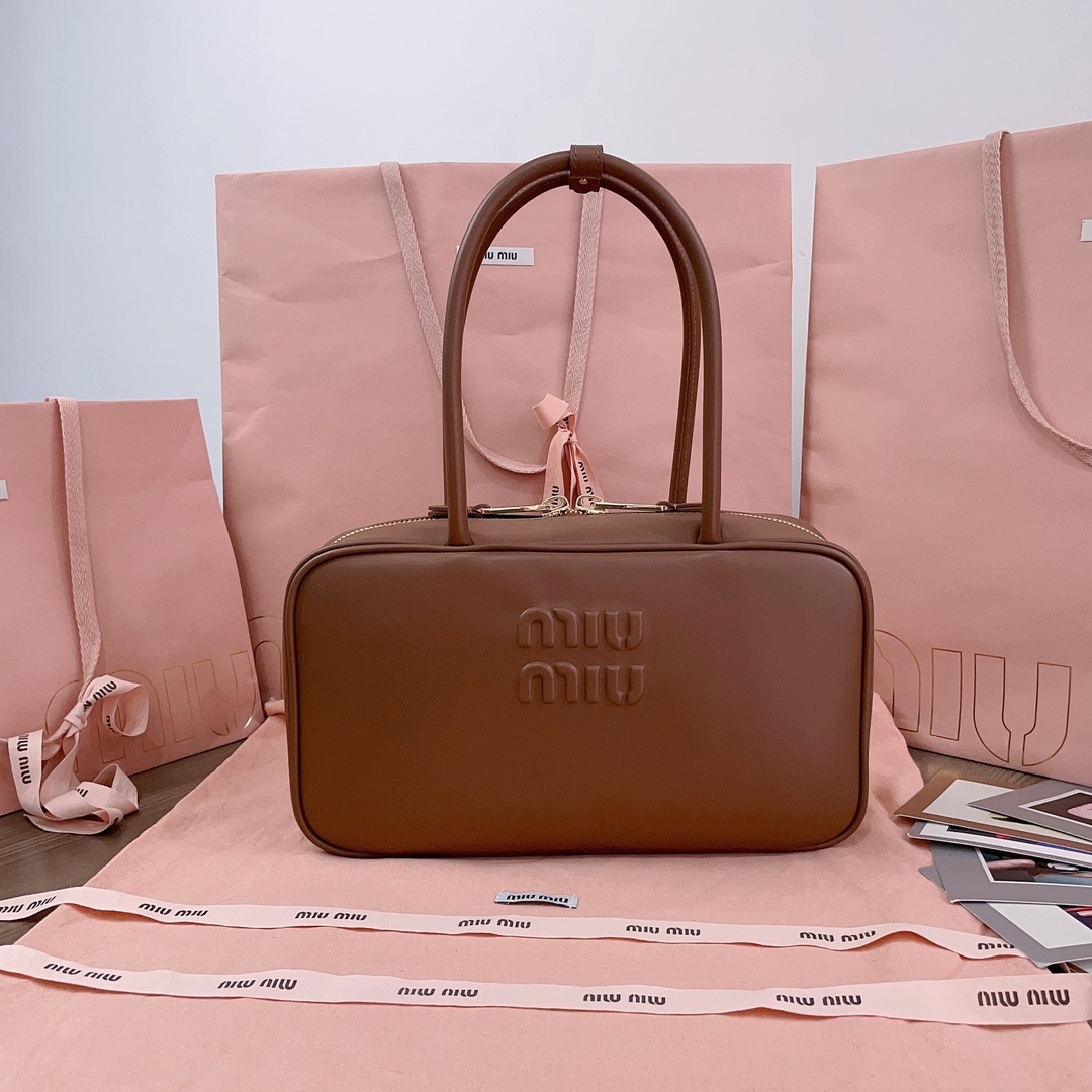[TOP] Miu Miu Briefcase Calfskin 29x17x9cm - 2 Color