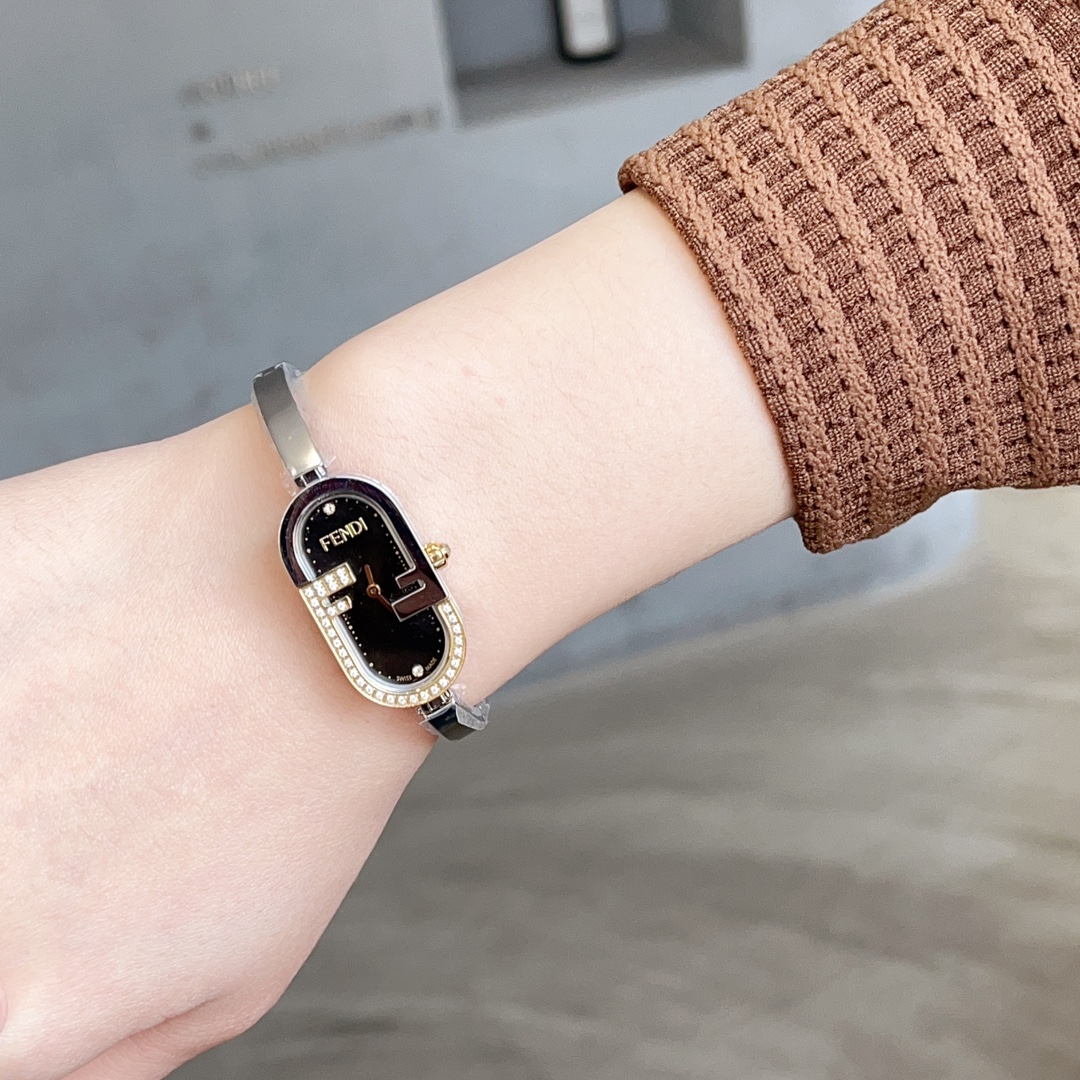 [TOP] FENDI O‘Lock Watch 17x32mm - Sliver