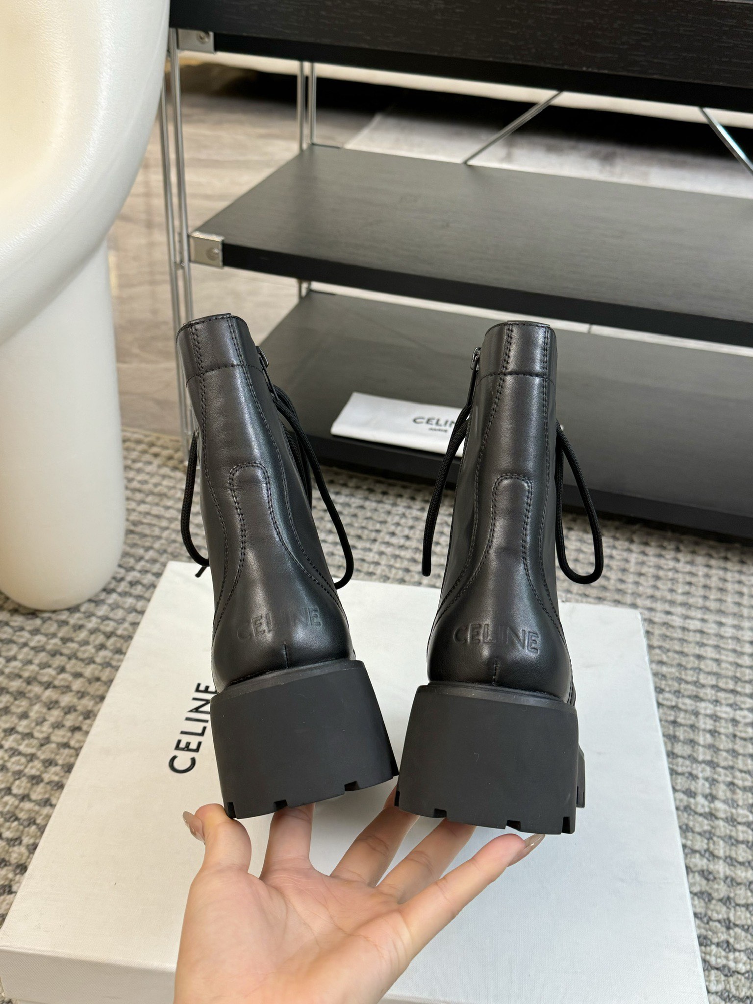 [TOP] CELINE Cowhide Leather Boots - Black