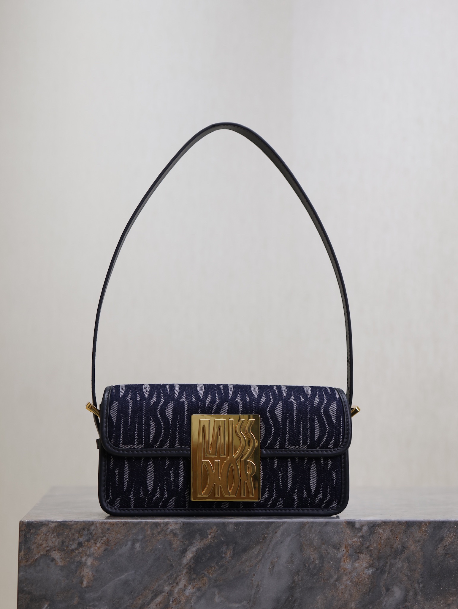 [TOP] Christian Dior Miss Dior Flap Bag 22 x 11 x 6cm -Dark Blue