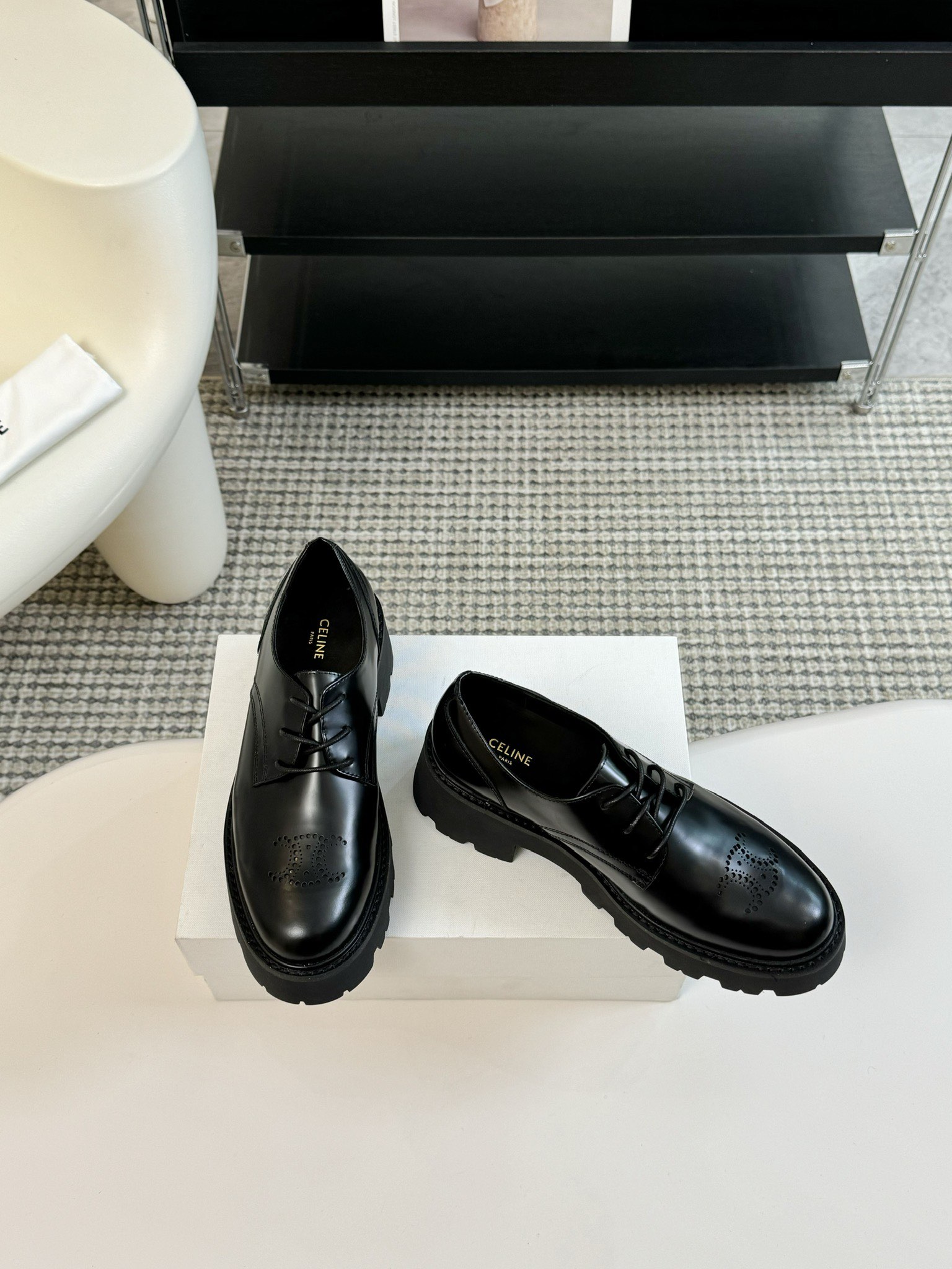 [TOP] CELINE Mary Jane Cowhide Leather Shoes - Black