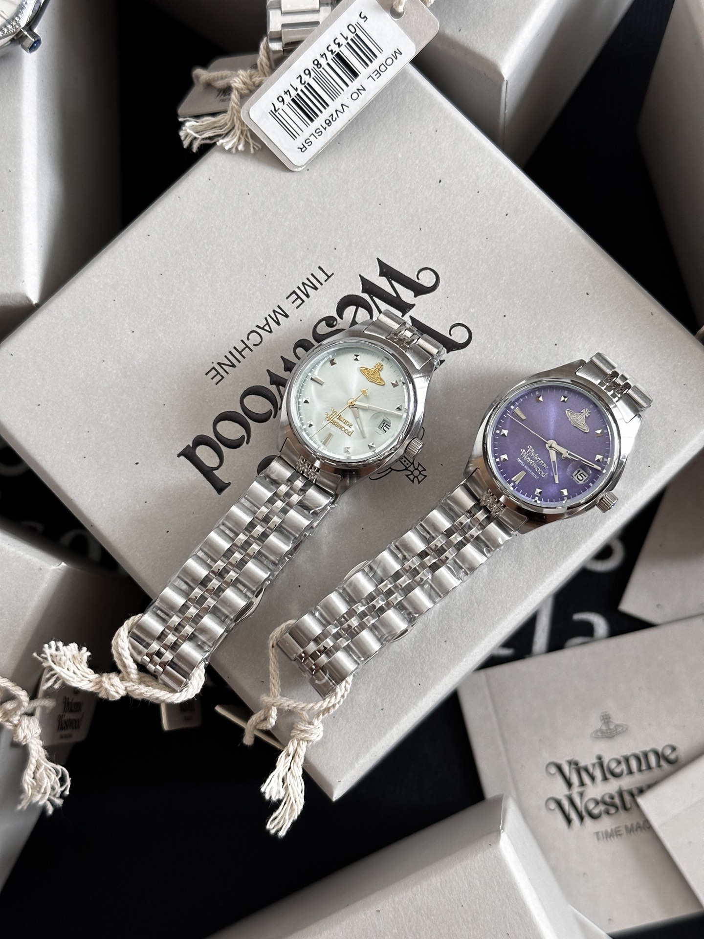 [TOP] Vivienne Westwood Watch 29MM -2 Colors