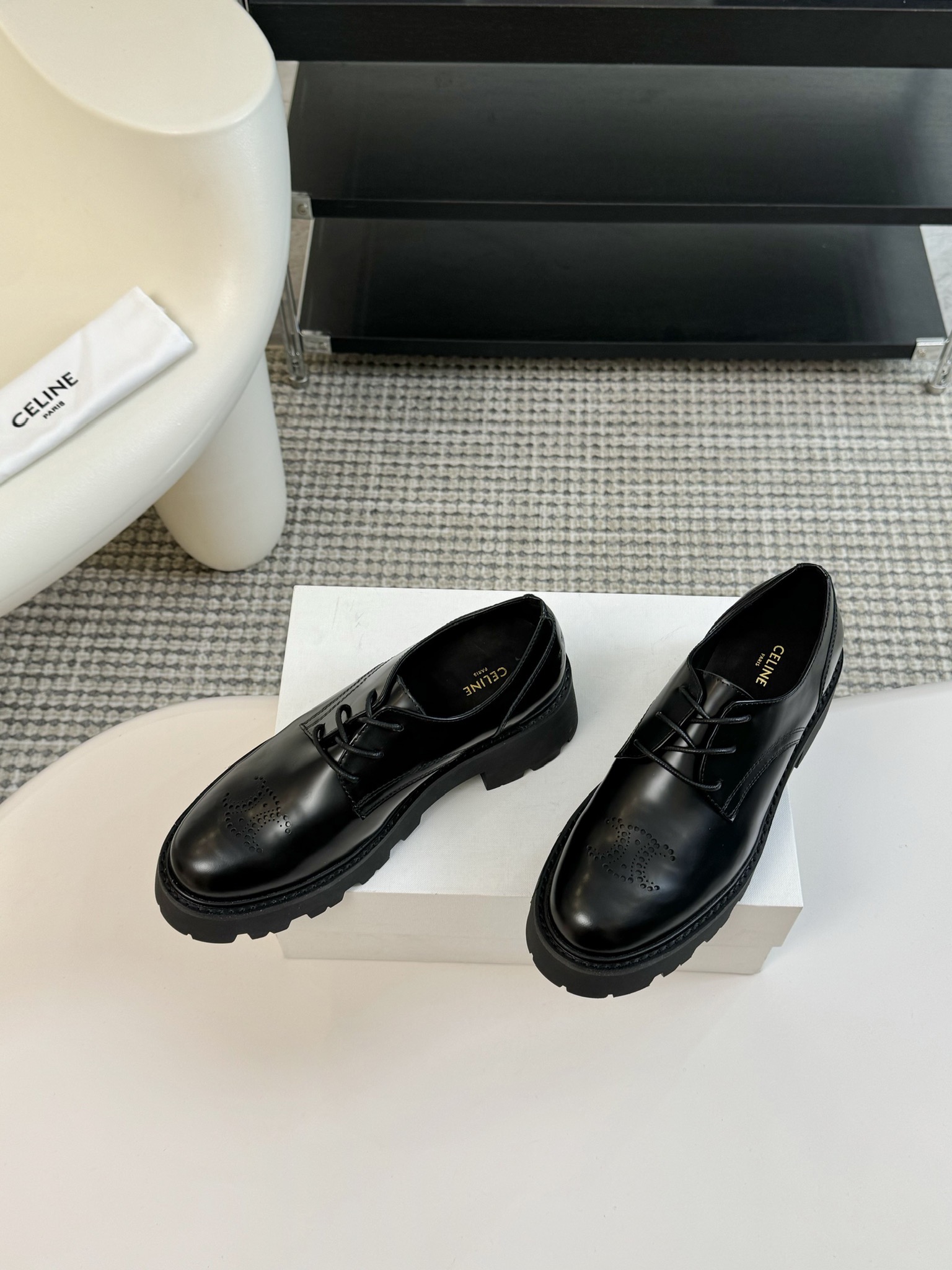 [TOP] CELINE Mary Jane Cowhide Leather Shoes - Black