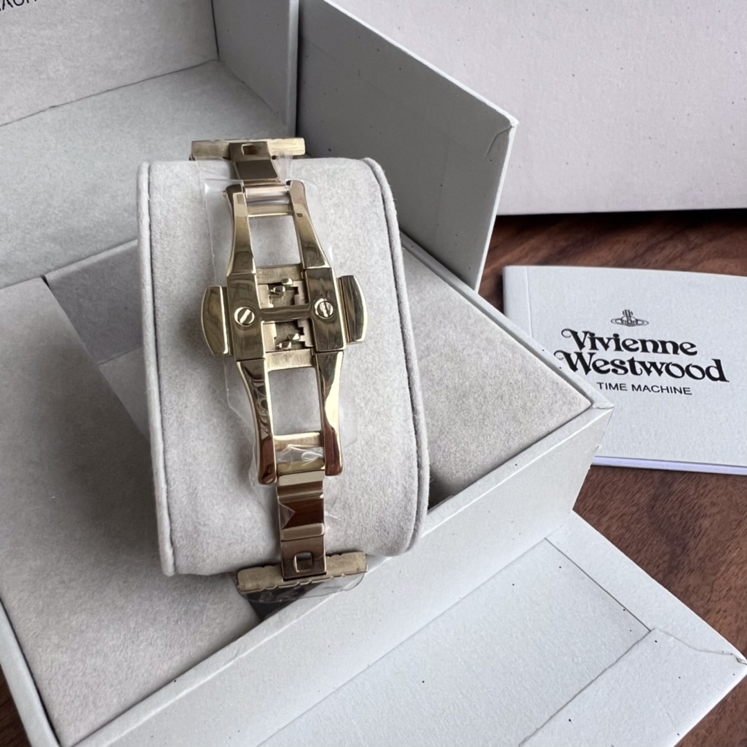 [TOP] Vivienne Westwood Watch 38MM -Gold