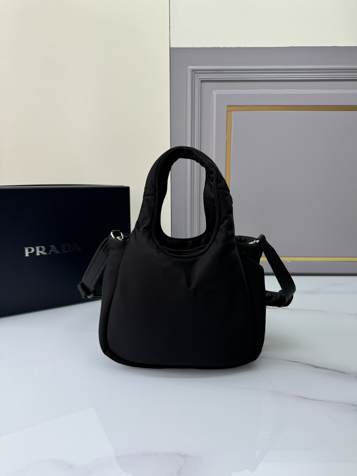 [TOP] PRADA Mini Tote bag Nylon Fabric 19x16x10cm - Black