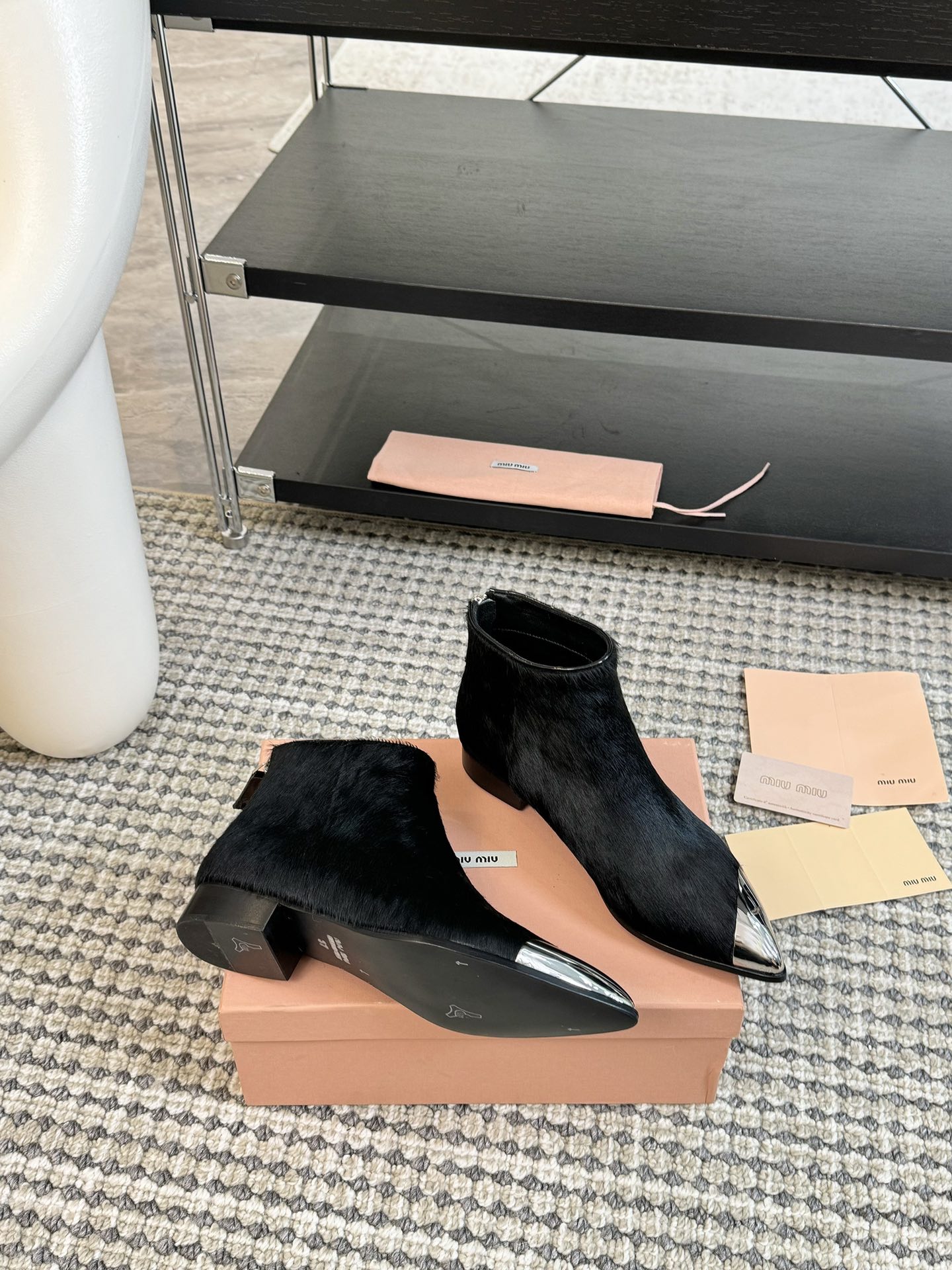 [TOP] Miu Miu Short Boots - 2 Color