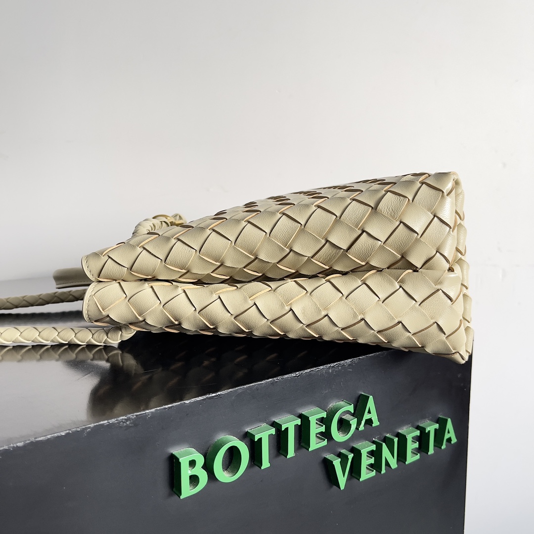 [TOP] Bottega Veneta BV Andiamo Bag 25x22x10.5cm/32x24x12cm - Beige