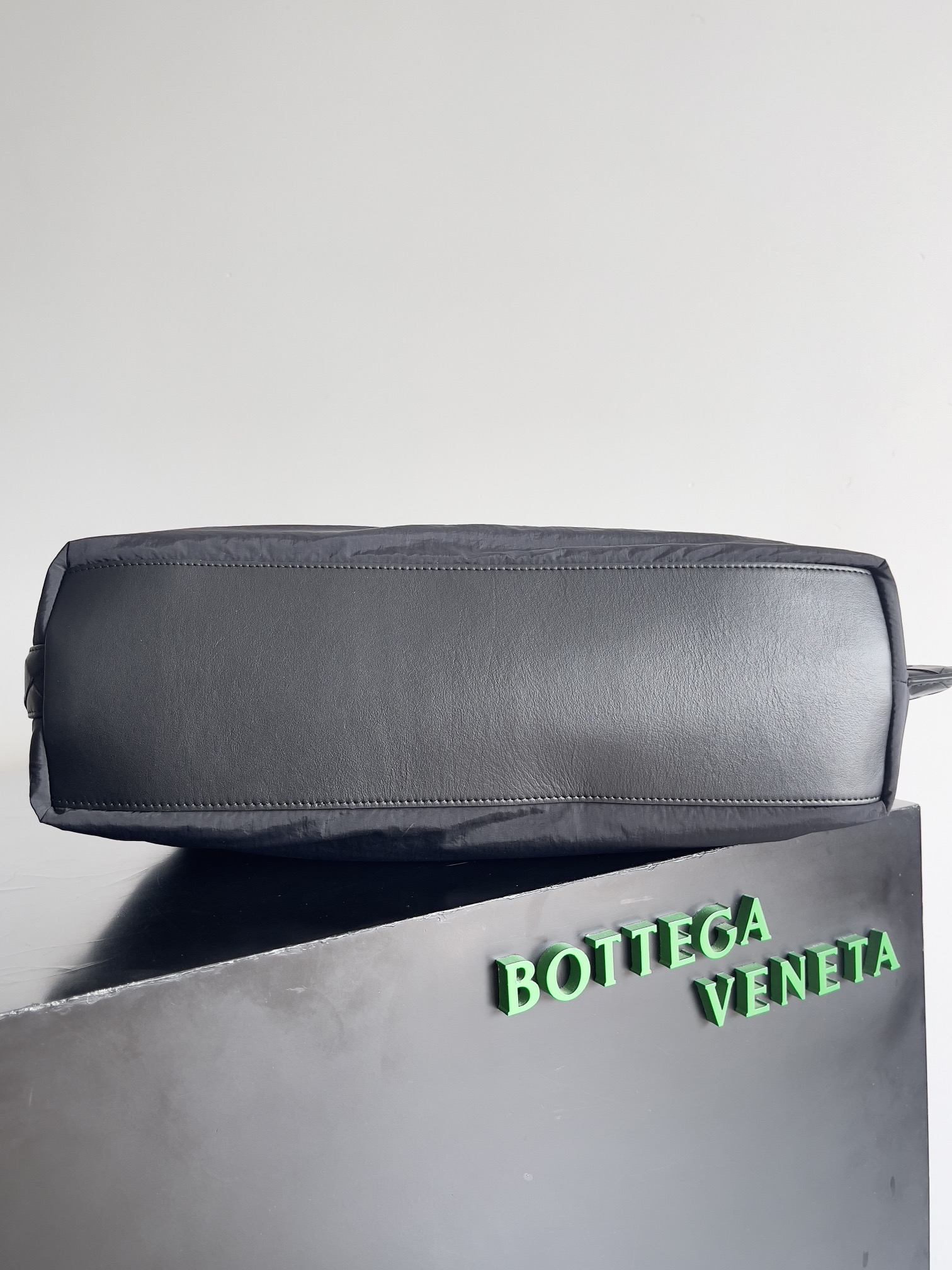 [TOP] Bottega Veneta BV Large Crossroad Hobo Bag 45x43x12cm - Gray