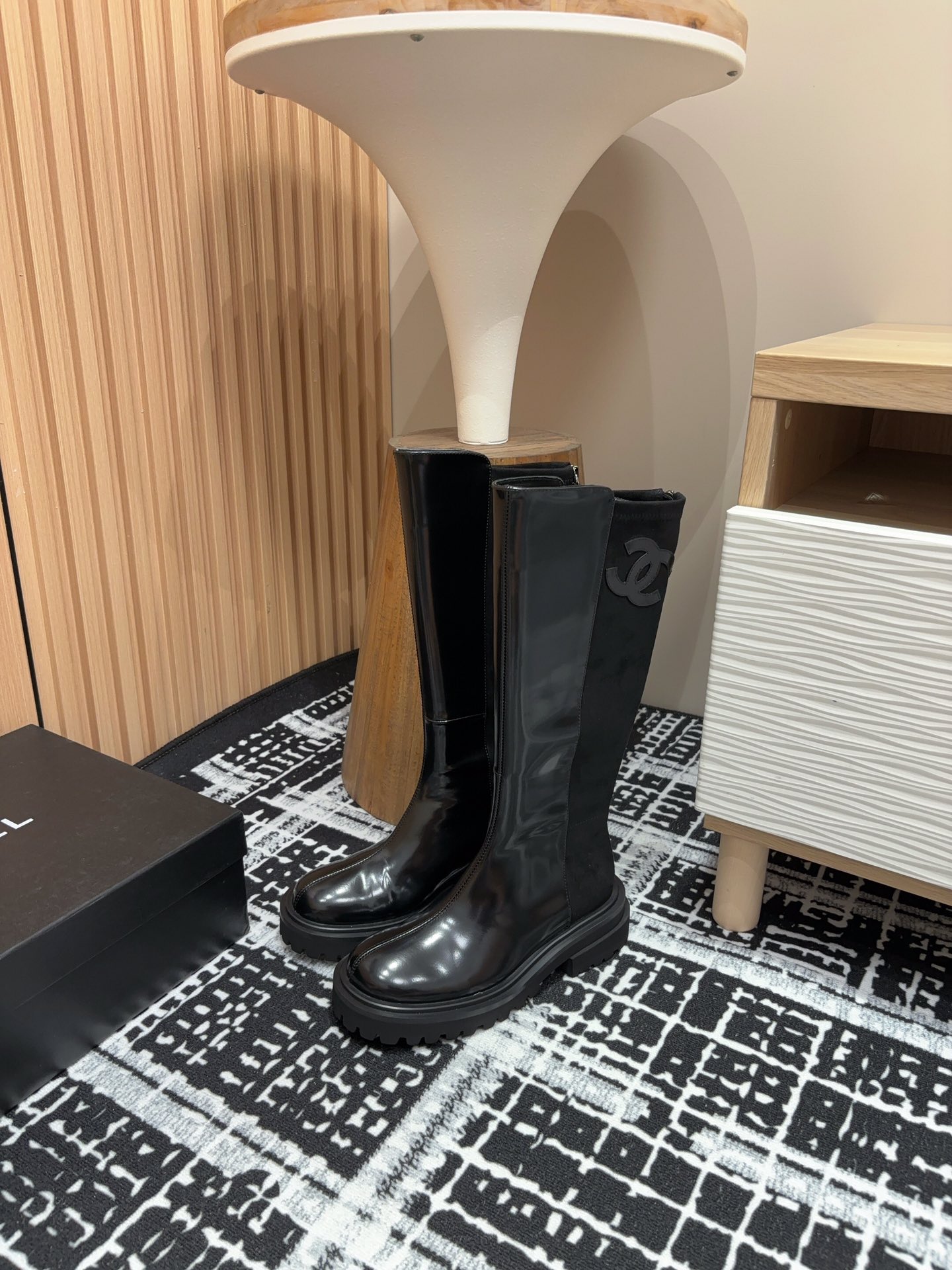 [TOP] CHANEL Paneled Platform High-calf Boots - Black