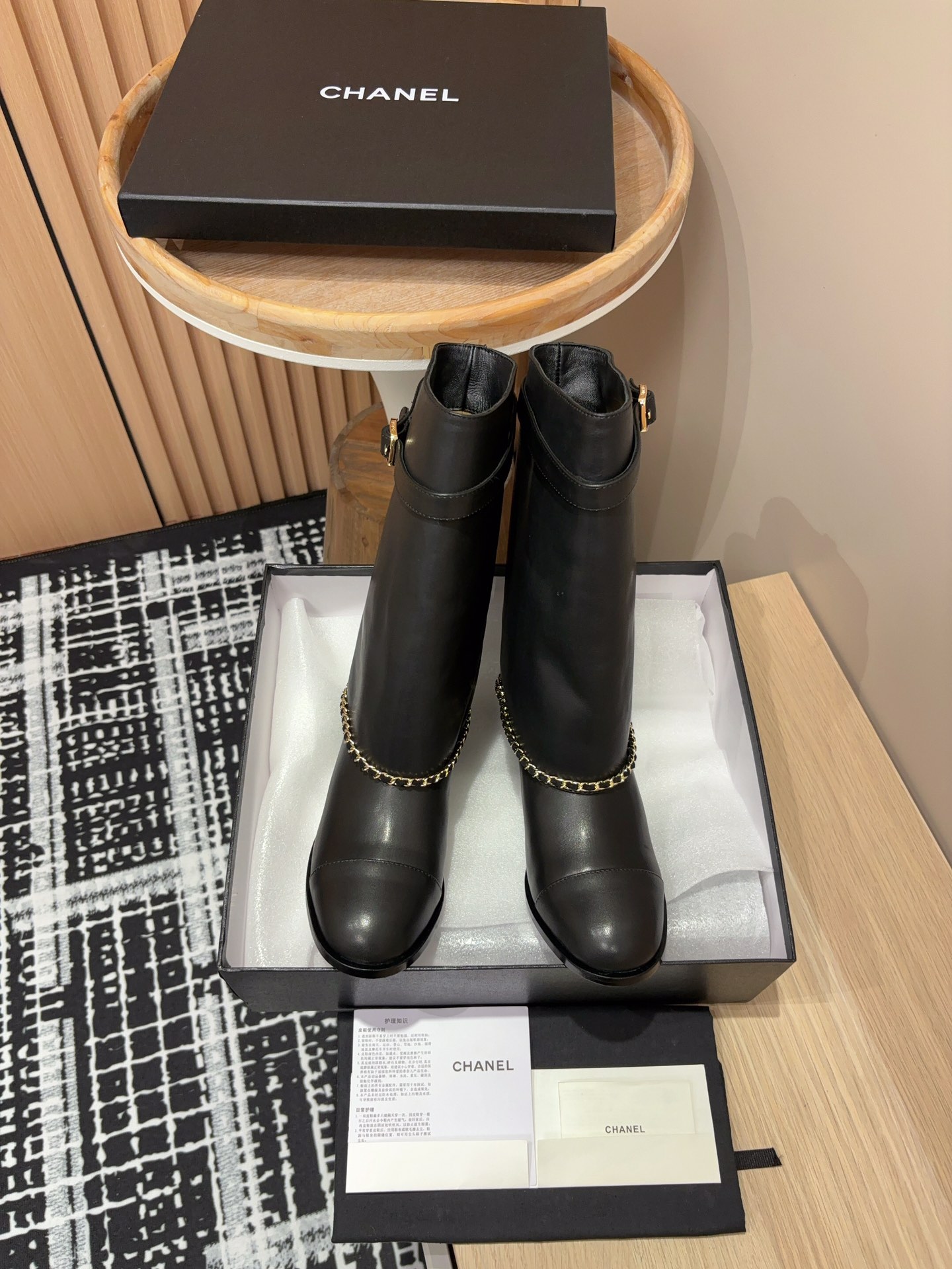 [TOP] CHANEL Fold-over Chain Calfskin Mid-calf Boots - Black