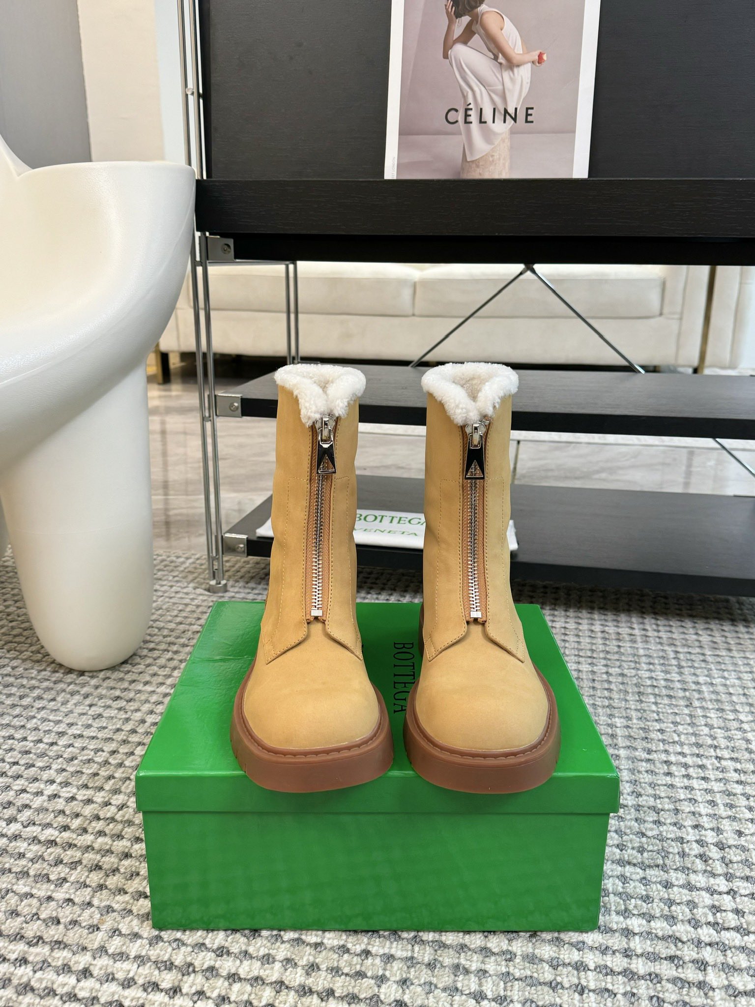 [TOP] Bottega Veneta BV Cowhide Boots - Khaki