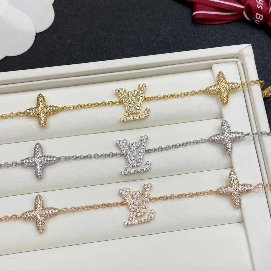 [TOP] Louis Vuitton LV Necklaces - 3 Colour