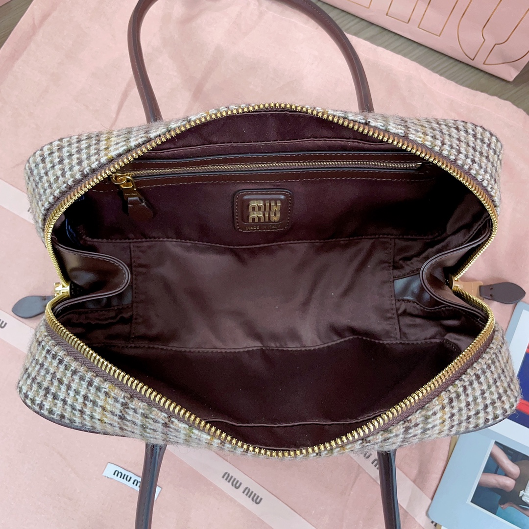 [TOP] Miu Miu Houndstooth Briefcase 28x12x9cm - Cocoa Brown
