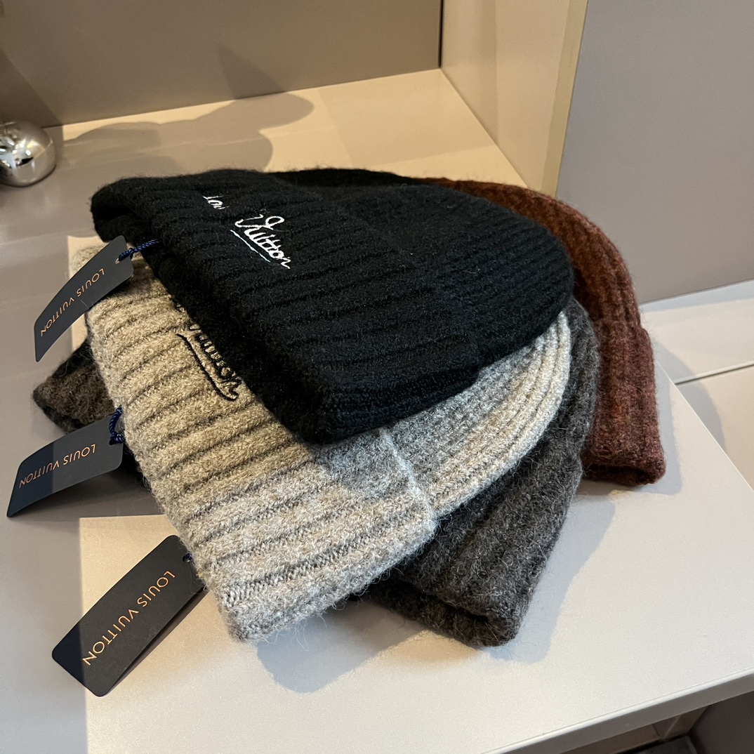[TOP] Louis Vuitton LV Knitted Wool Hat - 4 Color