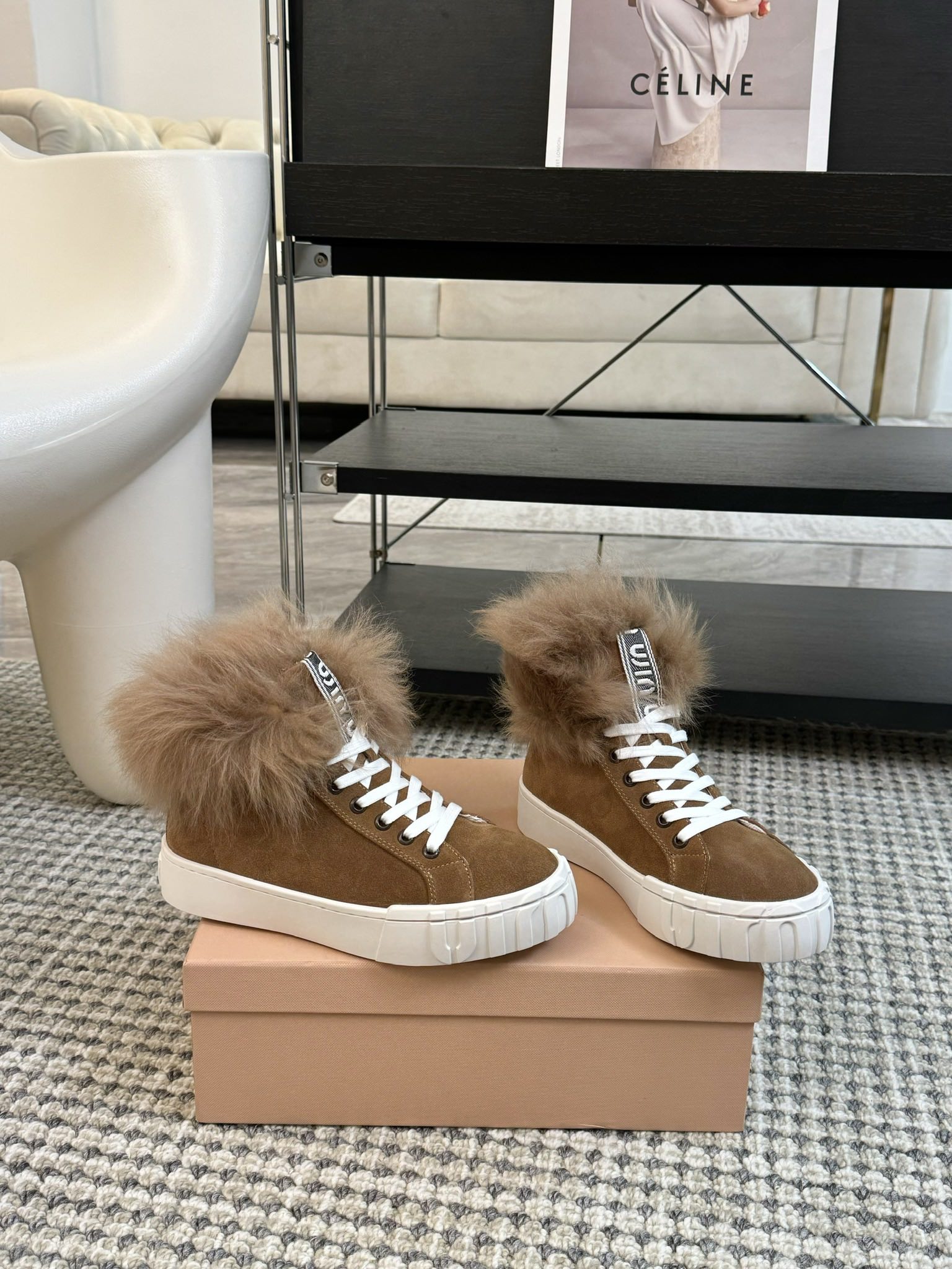 [TOP] Miu Miu Furry Casual Shoes - 3 Color