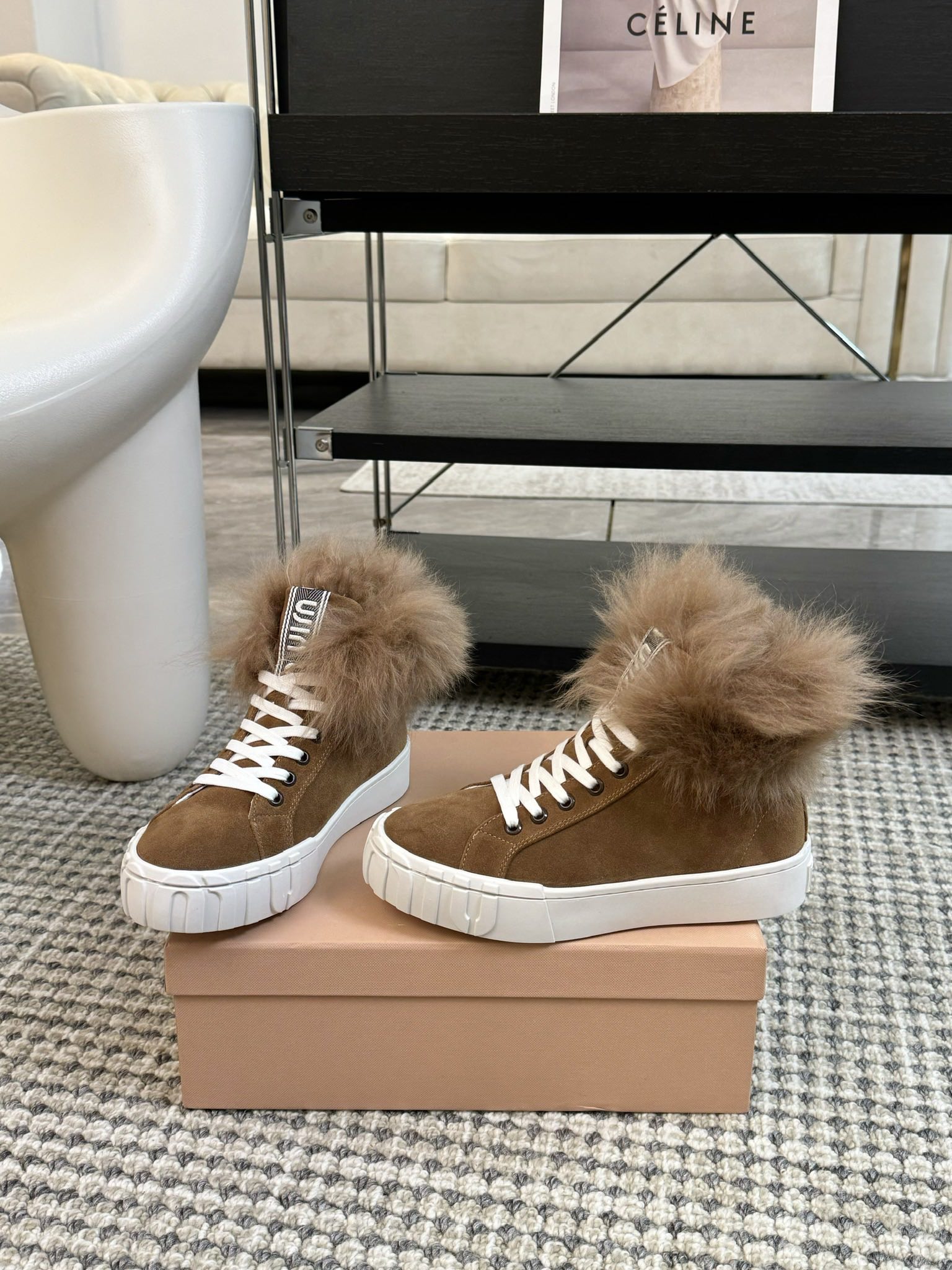 [TOP] Miu Miu Furry Casual Shoes - 3 Color