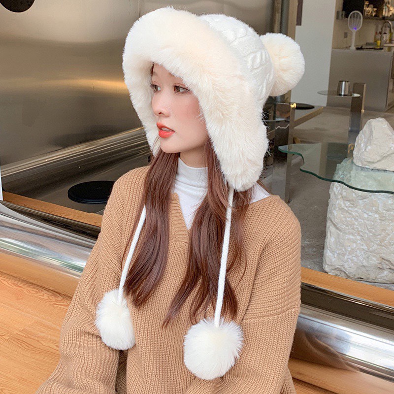 [TOP] CHANEL Plush Hat with Fur Ball - 3 Colour