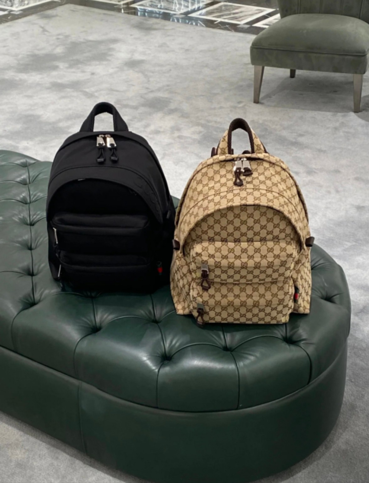 [TOP] GUCCI Backpack 40x 36.5x 23 cm - 2 Colors