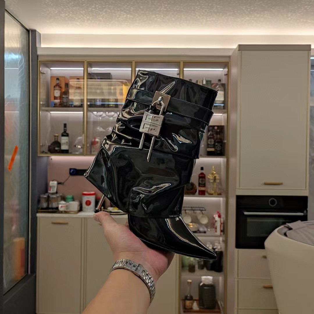 [TOP] GIVENCHY  Shark Lock Stiletto Ankle Boots - 3 Colors