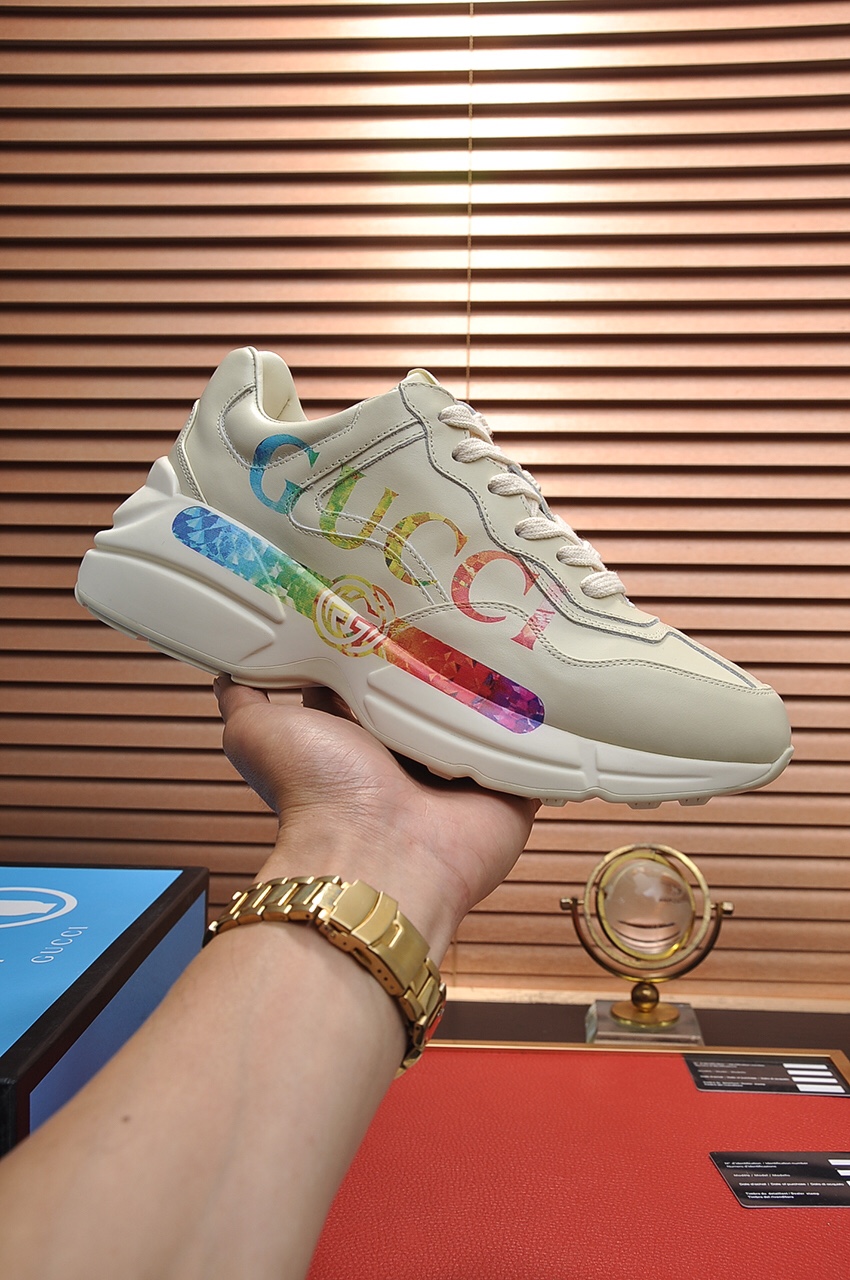 [TOP] GUCCI  SNEAKER-White