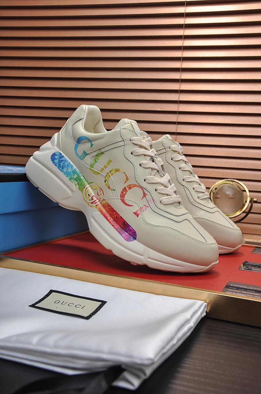 [TOP] GUCCI  SNEAKER-White