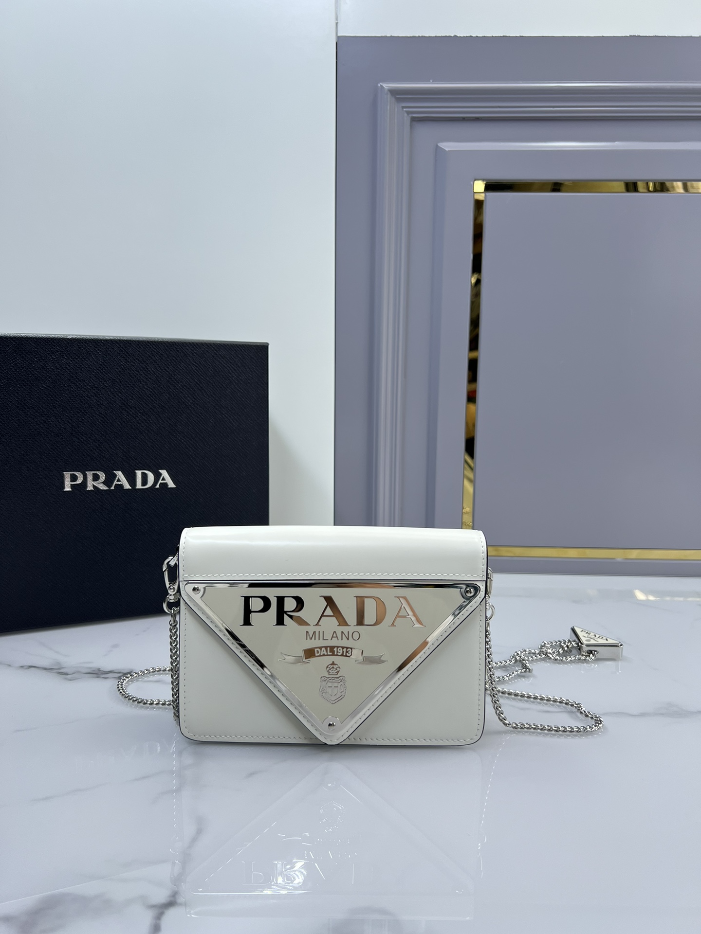 [TOP] PRADA Cowhide Flap Bag 17*9.5*3.5cm - 2 Colors