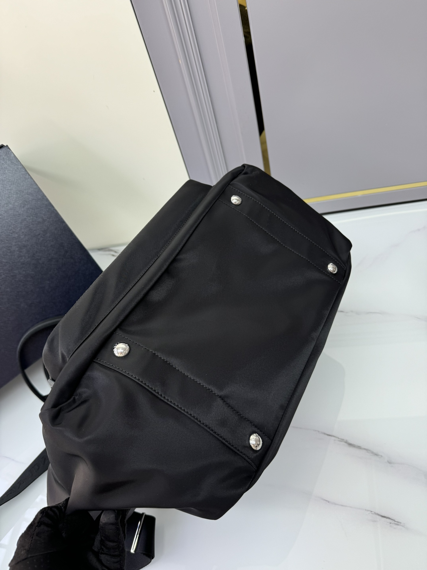 [TOP] PRADA Classic Nylon Shopping Bag 35x30x17cm - Black