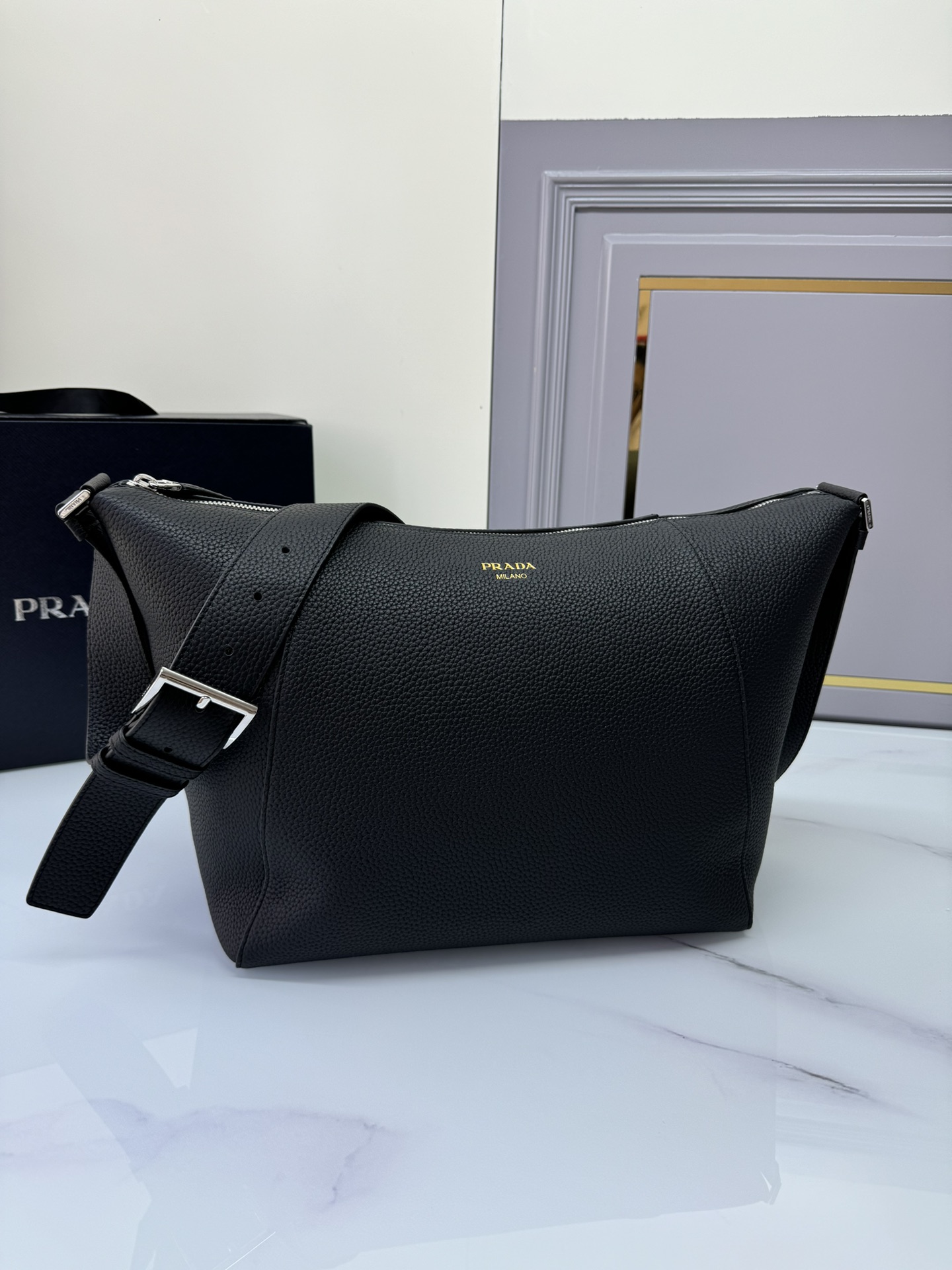 [TOP] PRADA Leather Fabric Messenger Bag 22*22*12cm/30*27.5*14cm - 2 Colour