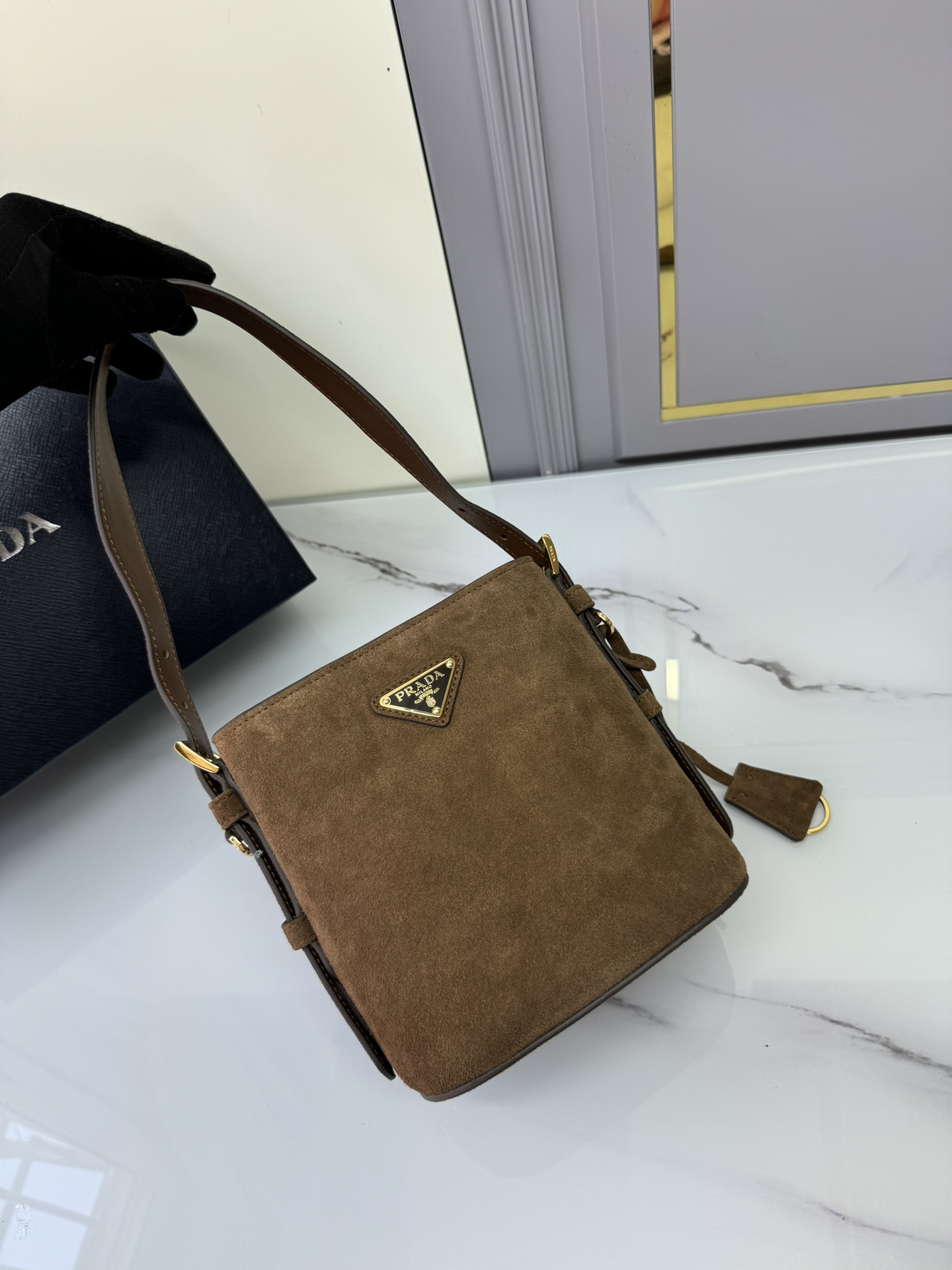 [TOP] PRADA Suede Bucket Bag 22*22*13cm - Brown