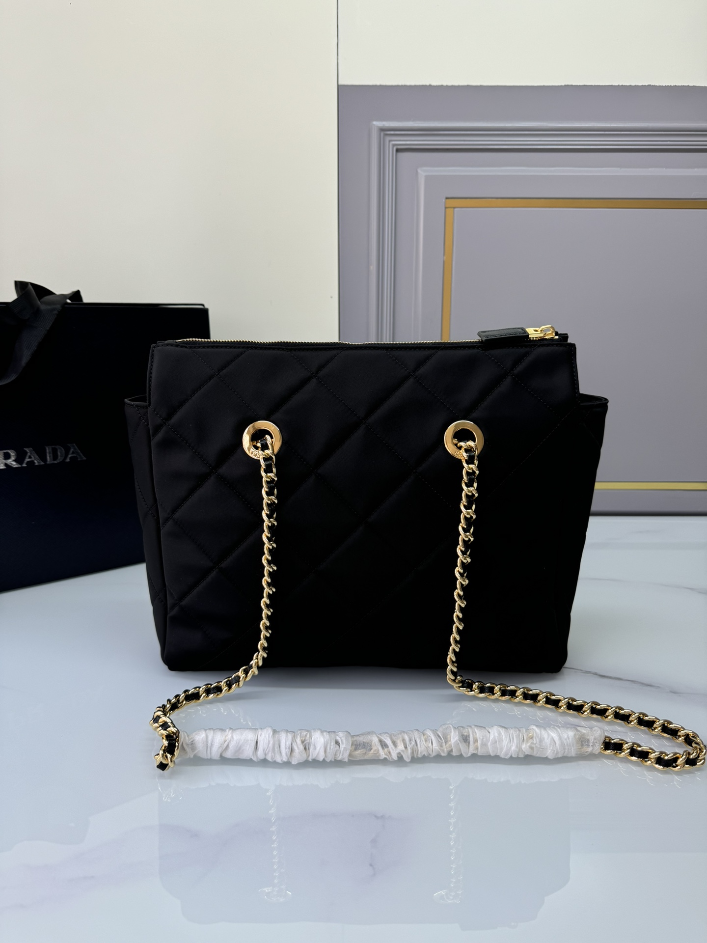 [TOP] PRADA Chain Ridge Wandering Bag 31*22*8cm - 2 Colour