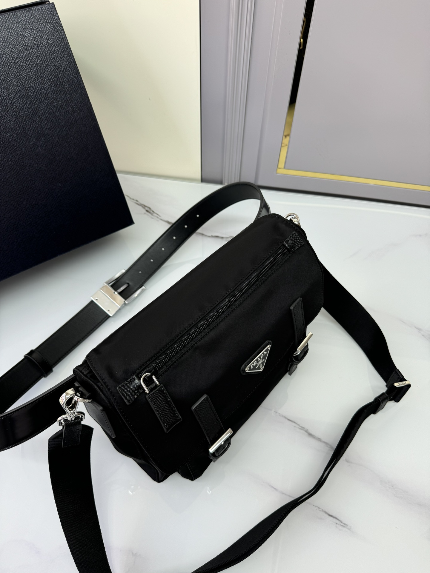 [TOP] PRADA Shoulder Bag Nylon 27x20.5x12cm - Black
