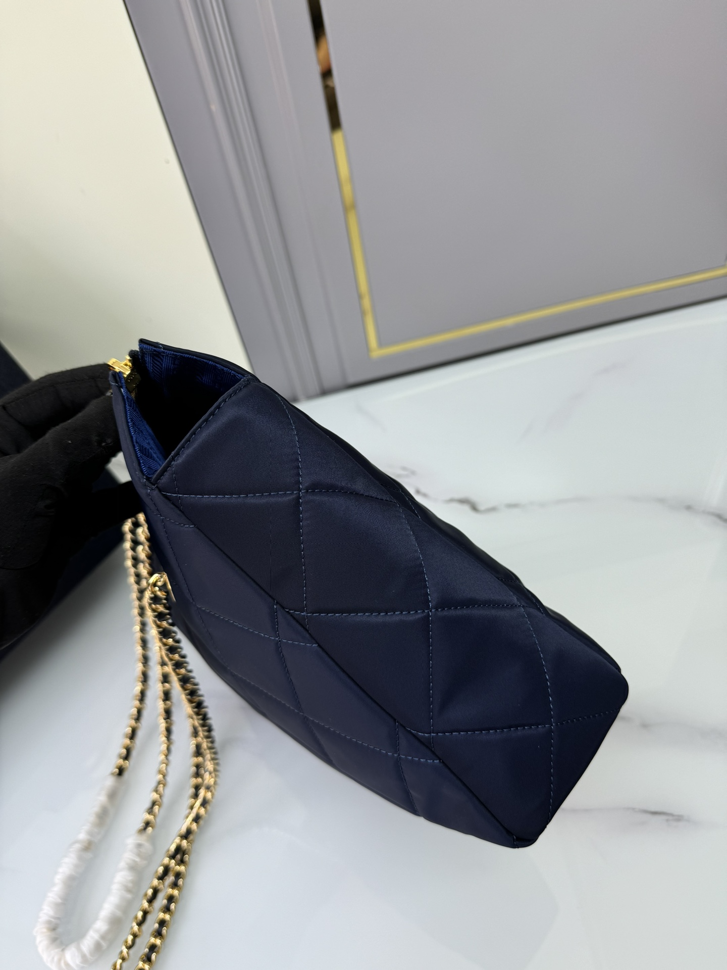 [TOP] PRADA Chain Ridge Wandering Bag 31*22*8cm - 2 Colour