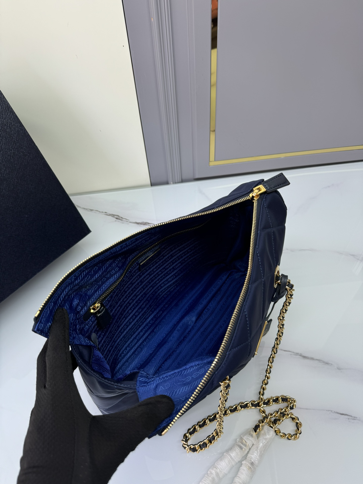 [TOP] PRADA Chain Ridge Wandering Bag 31*22*8cm - 2 Colour