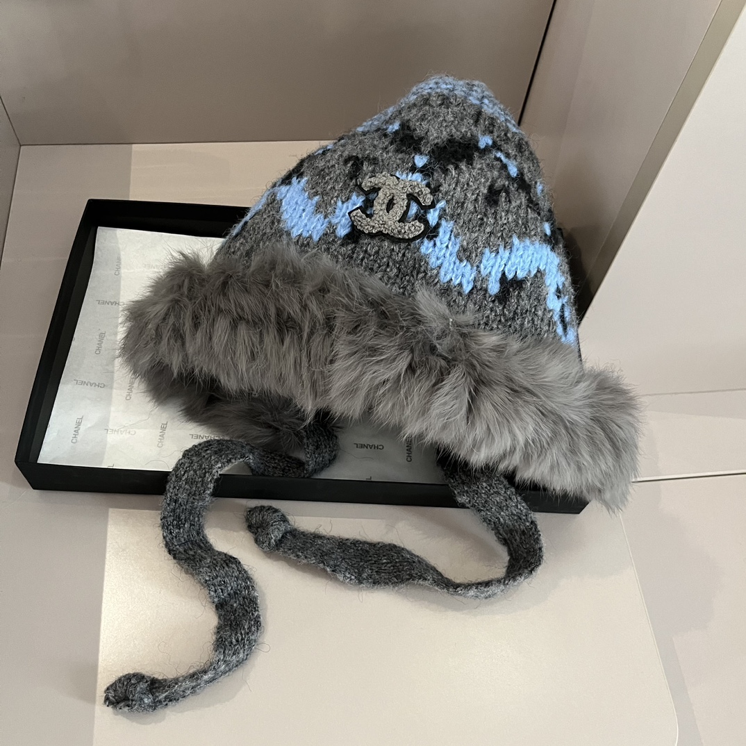 [TOP] CHANEL Rabbit Fur Hat - 2 Colors