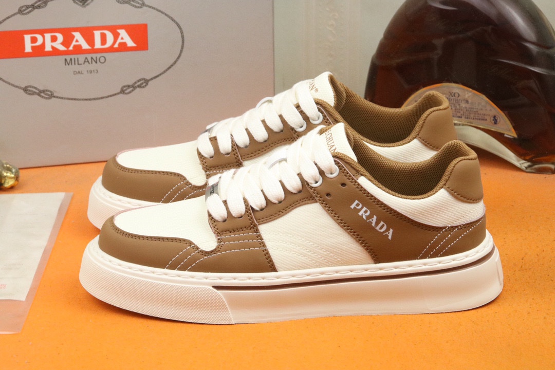 [TOP] PRADA Sports Shoes - 2 Colors