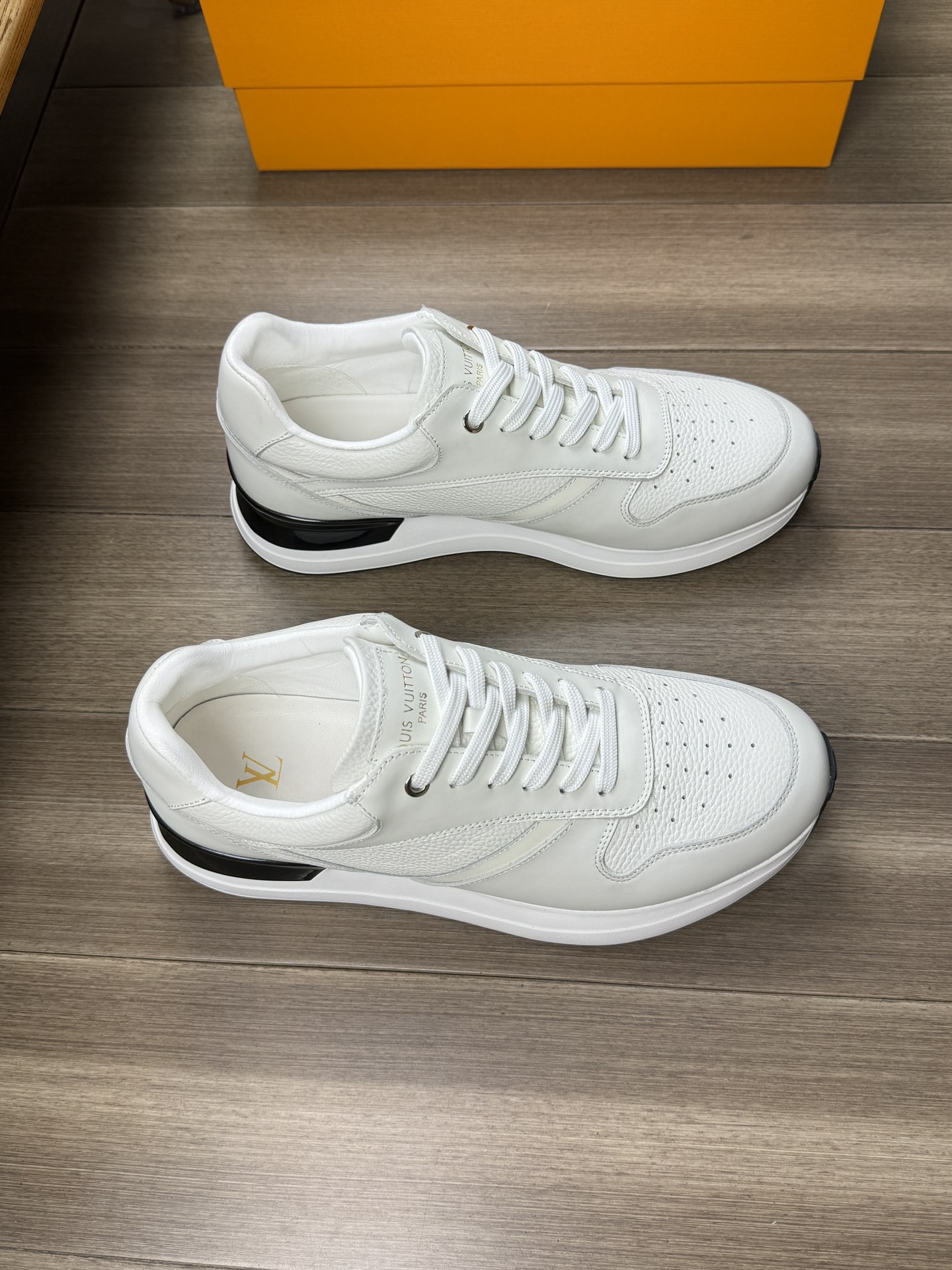 [TOP] Louis Vuitton LV New Casual Men's Shoes - 2 Colors