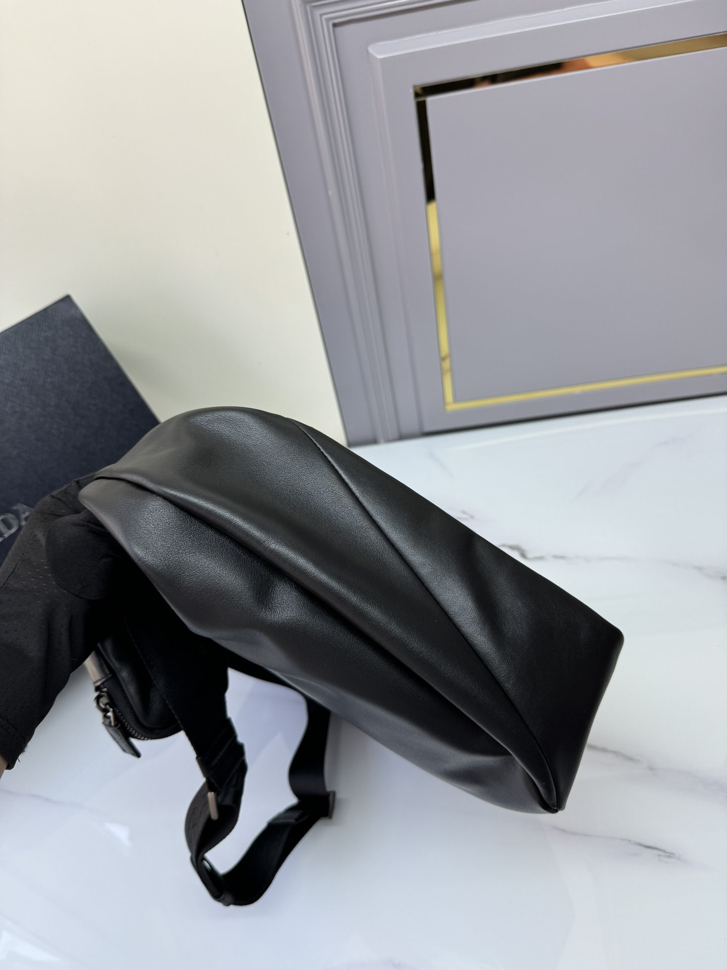 [TOP] PRADA Men's Leather Messenger Bags - Black