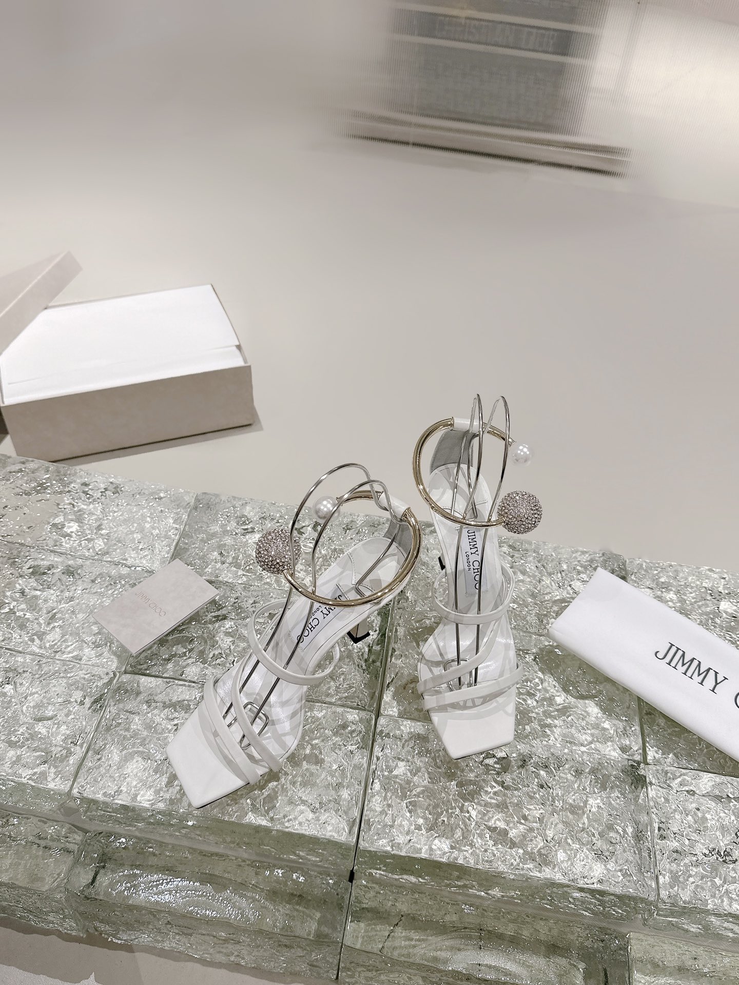 [TOP] Jimmy Choo OTTILIA 90 High Heel Sandals with Crystal and Pearl - White