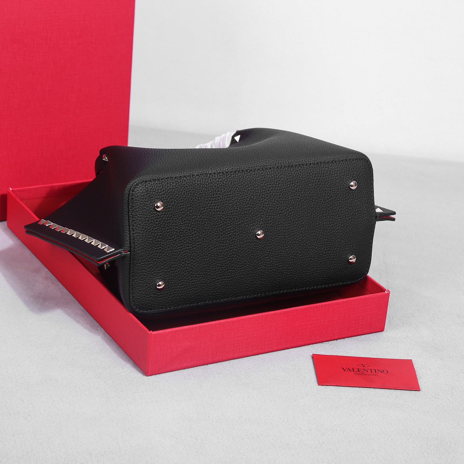 [TOP] VALENTINO Rockstud Tote Bag Cowhide 31*25*15cm/41*25*18 cm - 5 Colour