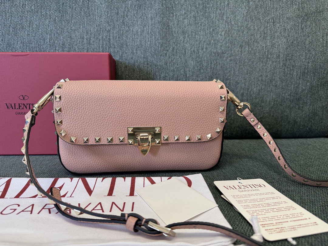 [TOP] VALENTINO Rockstud Bag Grain Calfskin Crossbody Bag 24*12*6cm - 3 Color