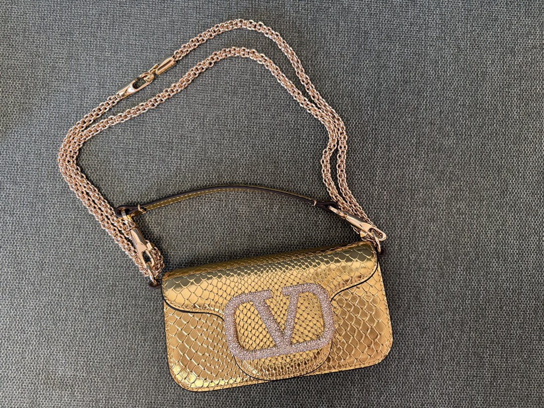 [TOP] VALENTINO Loco Bag Snake Printed Pattern Calfskin Handbag 20x11x5cm/27x13x6cm - 7 Colour