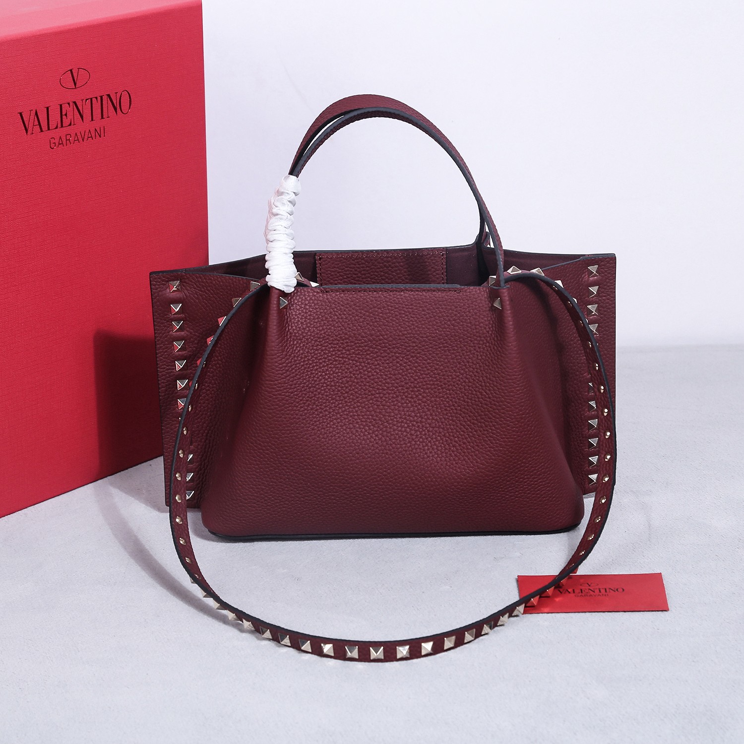 [TOP] VALENTINO Rockstud Tote Bag Cowhide 31*25*15cm/41*25*18 cm - 5 Colour