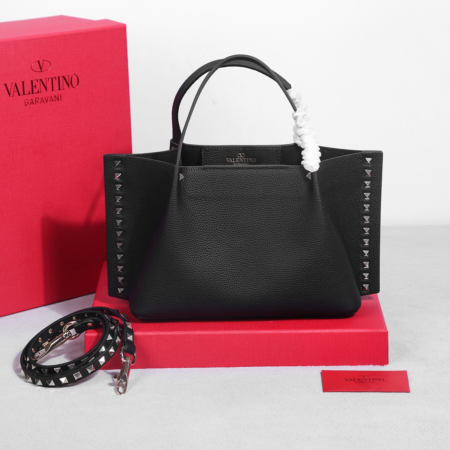 [TOP] VALENTINO Rockstud Tote Bag Cowhide 31*25*15cm/41*25*18 cm - 5 Colour