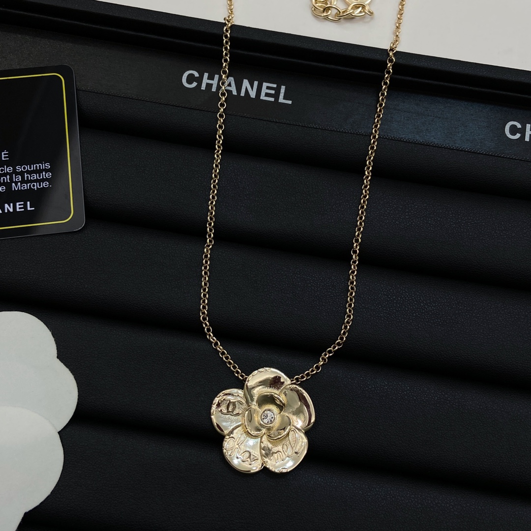 [TOP] CHANEL Necklace - Two Styles