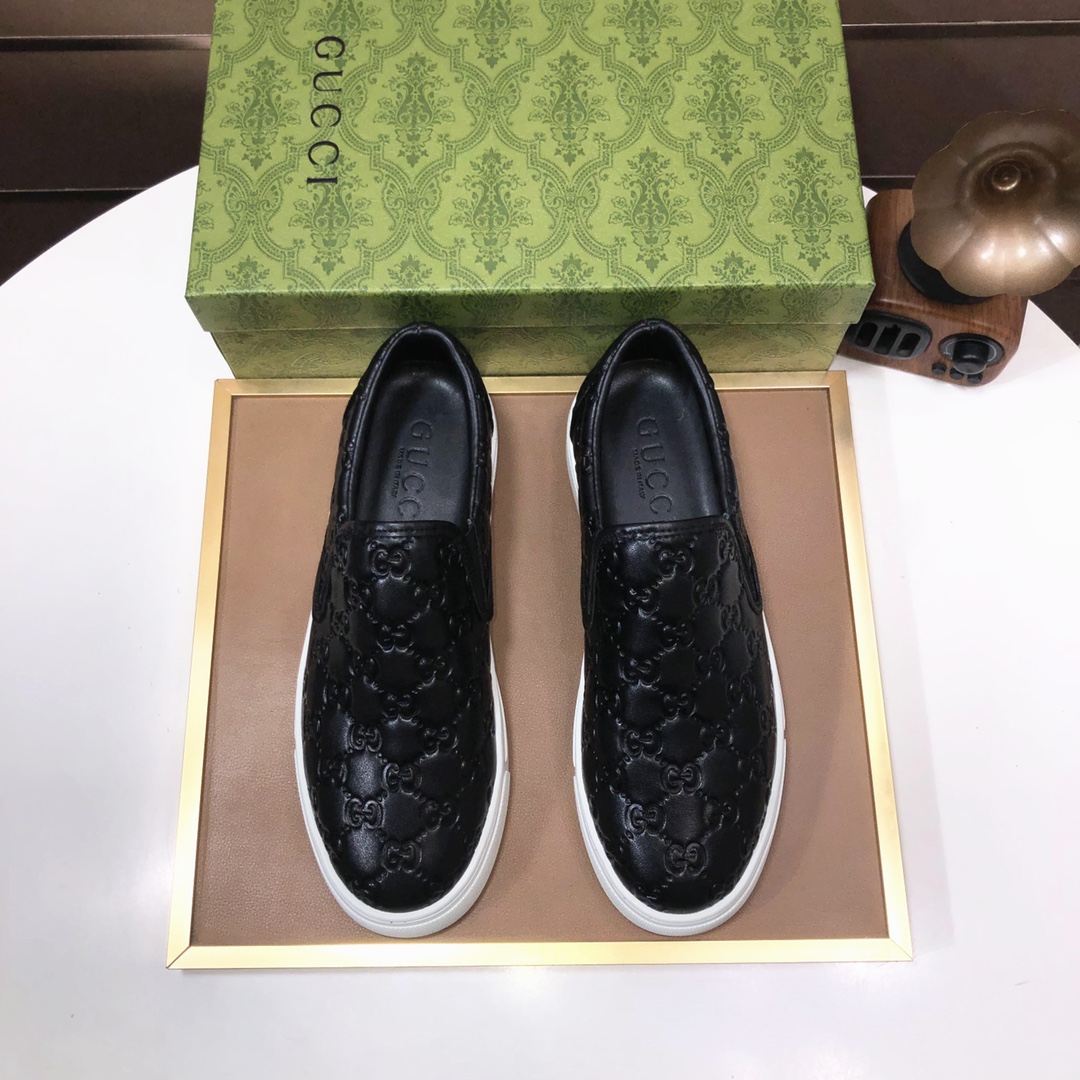 [TOP] GUCCI  SNEAKER-2 Colors